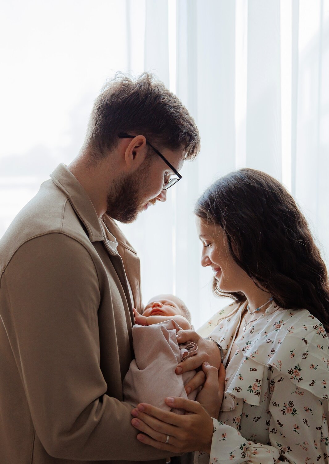 Съемка выписки из родильного дома